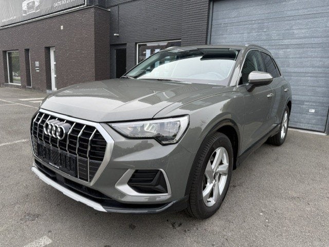 Audi Q3 35 TFSI 150PK S tronic Trekhaak Sportzetels Camera, Autos, Argent ou Gris, Achat, 1800 kg, Entreprise