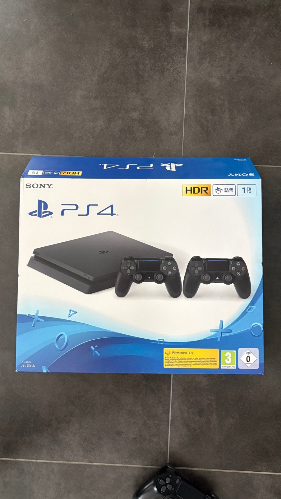 PS4 SLIM, Envoi, Comme neuf, Slim