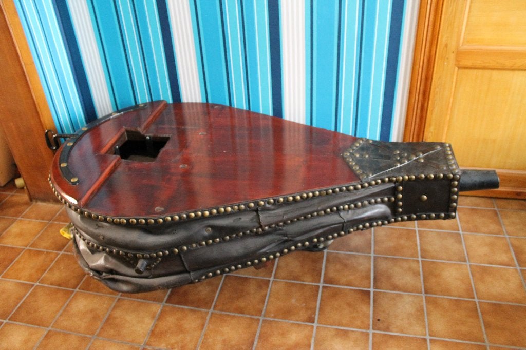 Table basse soufflet de forgeron ancien sur roulettes, Enlèvement