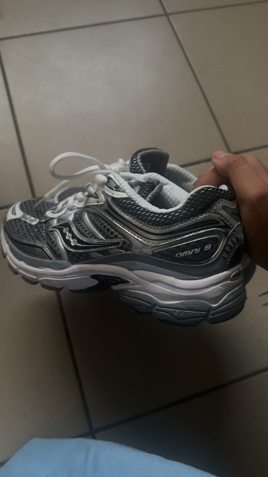 saucony, Computers en Software, Pc- en Netwerkkabels, Verzenden, Zo goed als nieuw