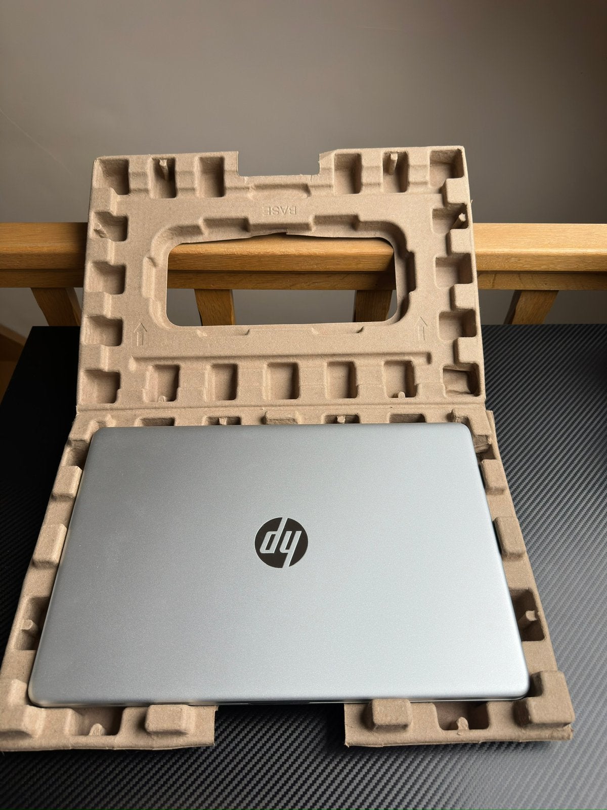 Ordinateur HP 15s-fq0012nb gris tres peu utiliser, Moins de 2 Ghz, Enlèvement, HP, SSD