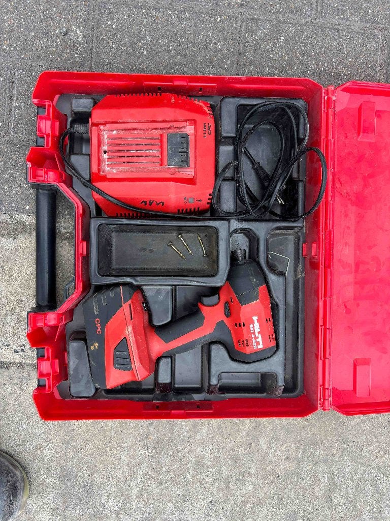 HILTI, Doe-het-zelf en Bouw, Ophalen, Gebruikt