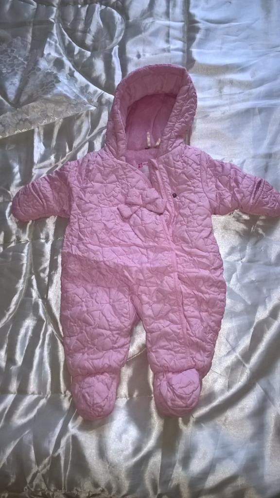 Combi pilote  bébé, Enlèvement