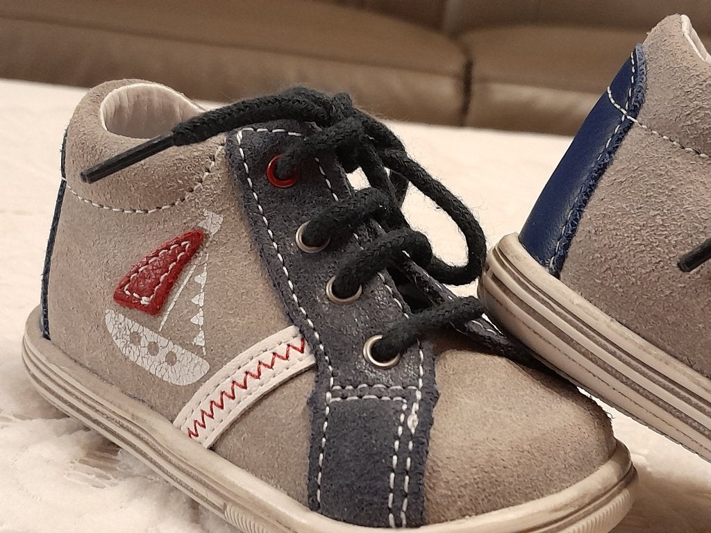 Chaussures bébé Orchestra en daim pointure 17, Comme neuf, Chaussures, Fille, Prémaman (Orchestra)