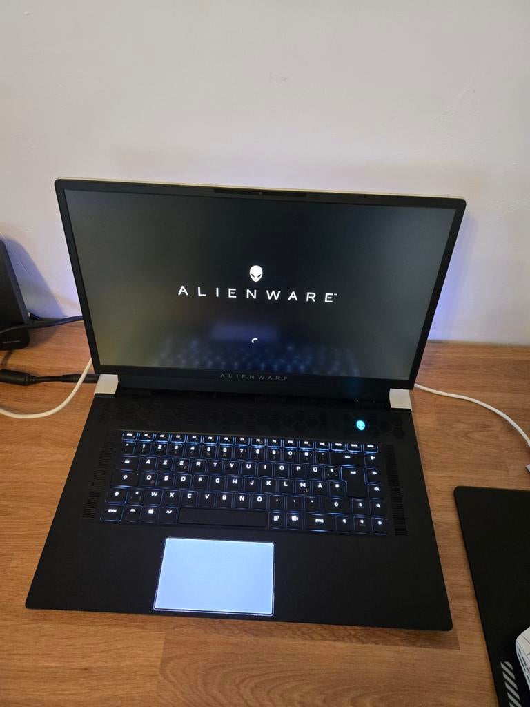 Pc portable gamer alienware (17 pouce/rtx3080 16g/32g ram), Computers en Software, Windows Laptops, Ophalen