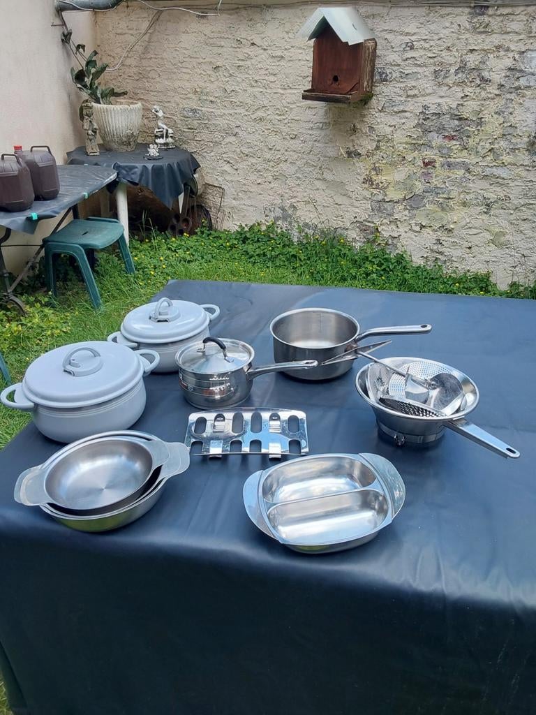 A VENDRE PLUSIEURS INOX ET 2 CASSEROLES TEFAL, Inox, Plaque céramique, Enlèvement, Utilisé