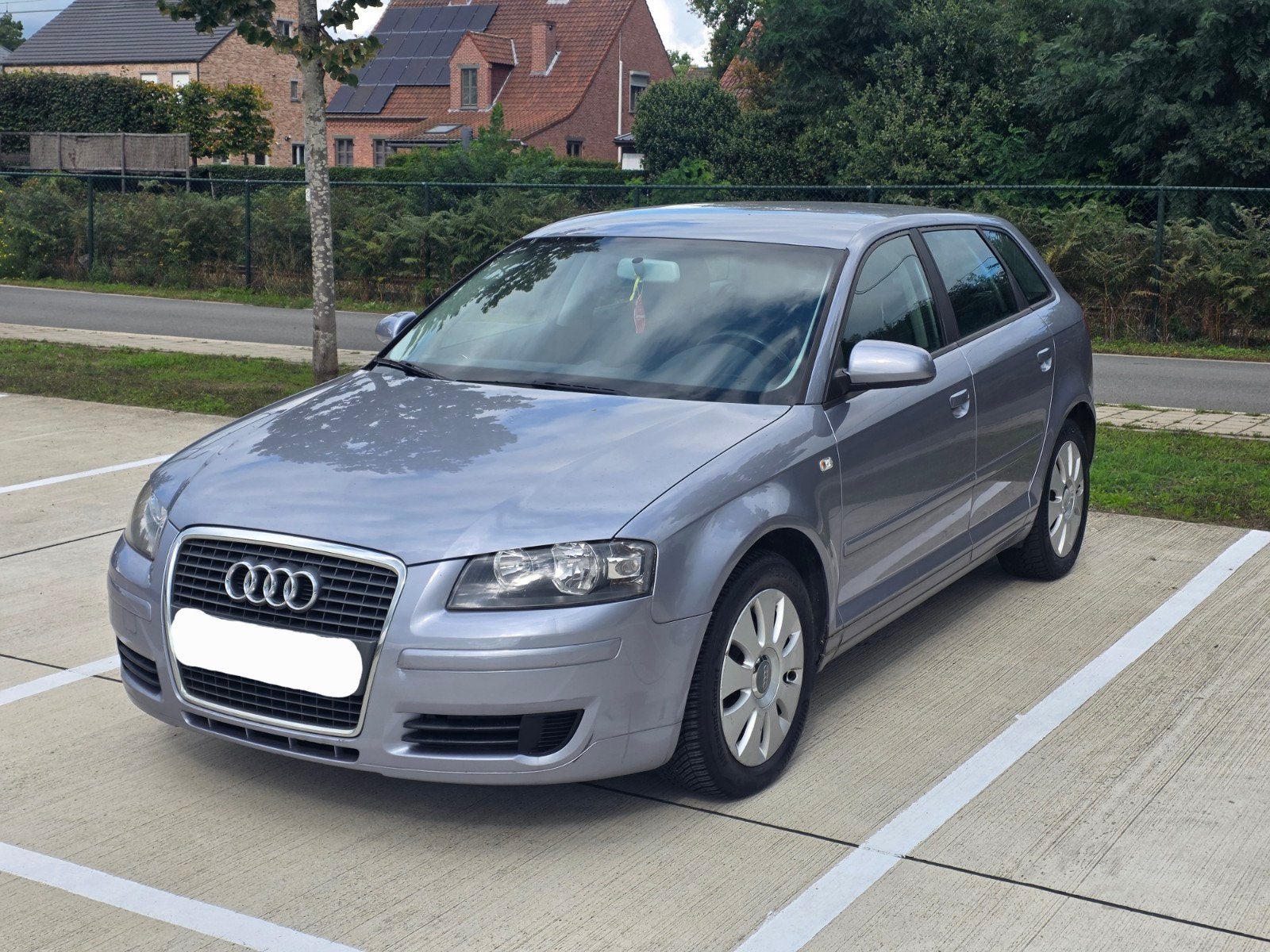 Audi A3 1.6 benzine met 154.500 km., Autos, Boîte manuelle, Entretenue par le concessionnaire, Bleu, 5 places