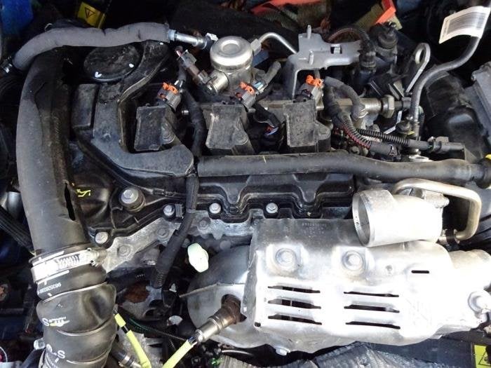 Motor van een Opel Corsa, Gebruikt, -, -, Opel