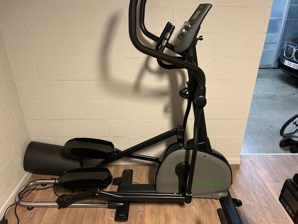 KOOPJE 200€, crosstrainer Tunturi Performance C55 Elliptical, Sport en Fitness, Ophalen, Benen, Aluminium, Zo goed als nieuw