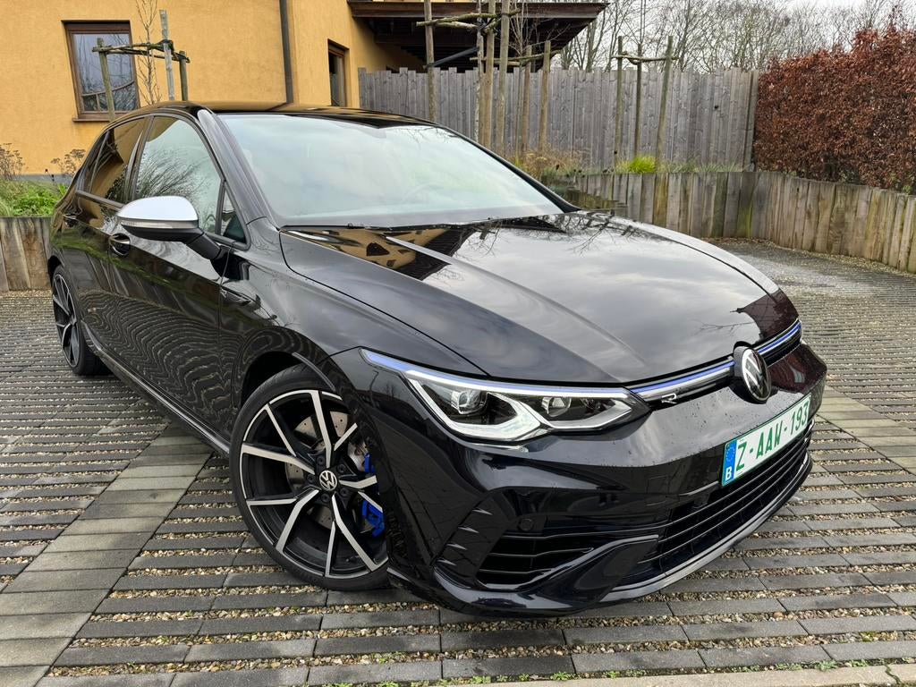 Volkswagen Golf 8 R *apple CarPlay*pano*, Auto's, Volkswagen, Automaat, 4 cilinders, Zwart, Bedrijf