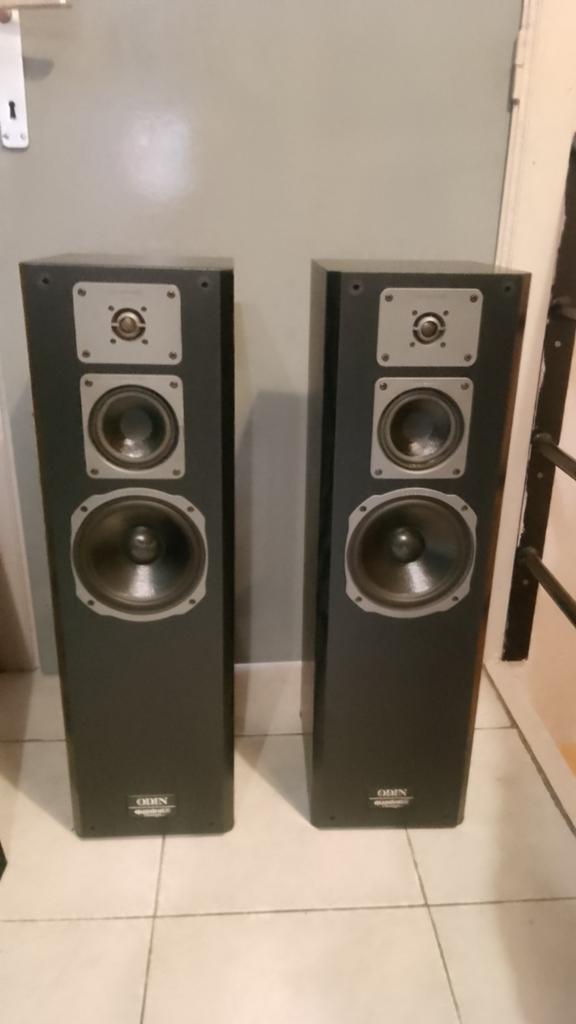 Prachtige vloerstaanders boxen quadral Odin nieuwe staat, Audio, Tv en Foto, Luidsprekerboxen, Ophalen
