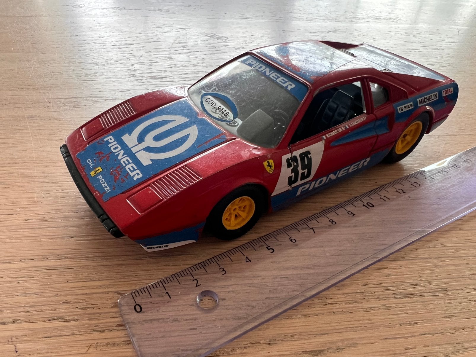Ferrari 308 GTB, Hobby & Loisirs créatifs, Enlèvement ou Envoi, Comme neuf, Burago