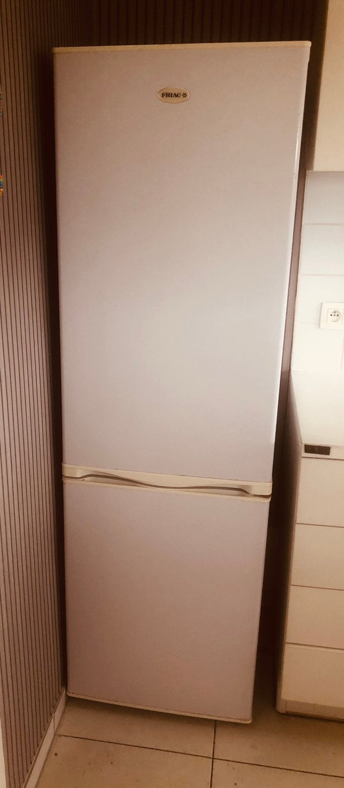 Ijskast met diepvries, Elektronische apparatuur, Ophalen, Zo goed als nieuw