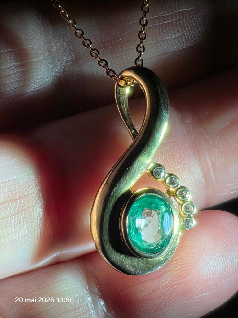 Pendentif plaqué or jaune avec zircon magnifique, Jaune, Or