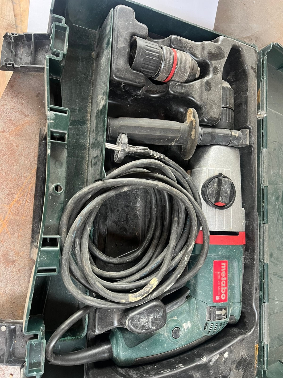 Marteau multirotatif Metabo UHE 28, Enlèvement, Utilisé