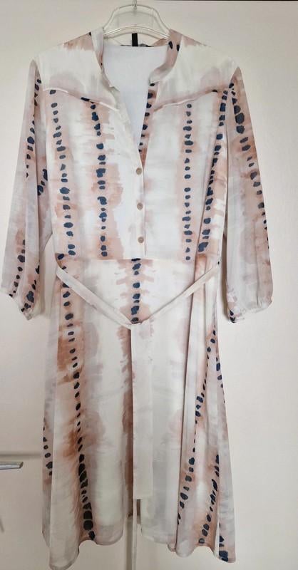 Licht blauw beige kleedje  van het merk Marie Méro, Kleding | Dames, Beige, Maat 46/48 (XL) of groter, Ophalen of Verzenden, Zo goed als nieuw
