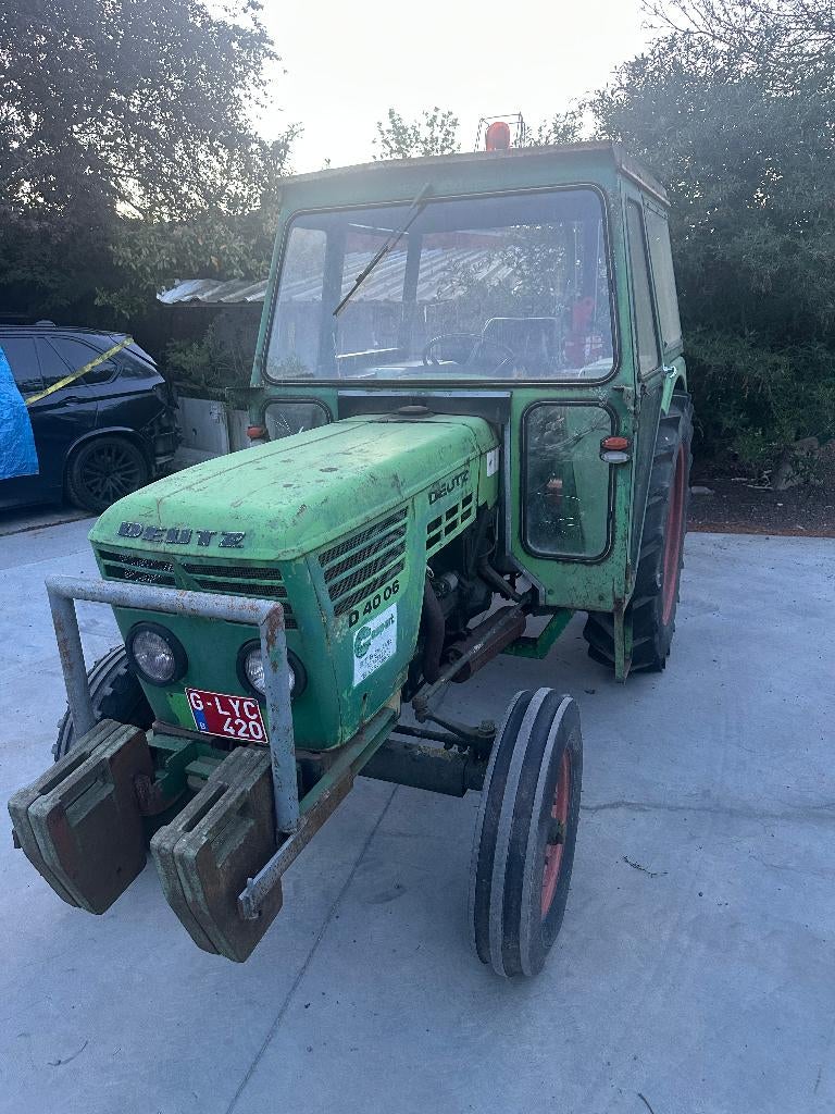 Combi Traktor Deutz 4006+hakselaar+sproeimachine+strooier, Zakelijke goederen, Landbouw | Tractoren, Ophalen, Tot 80 Pk, 7500 tot 10000