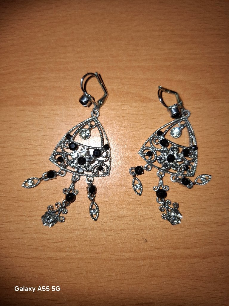 oorbellen hangertjes met steentjes circa 6cm, Bijoux, Sacs & Beauté, Boucles d'oreilles, Enlèvement ou Envoi, Comme neuf, Autres matériaux