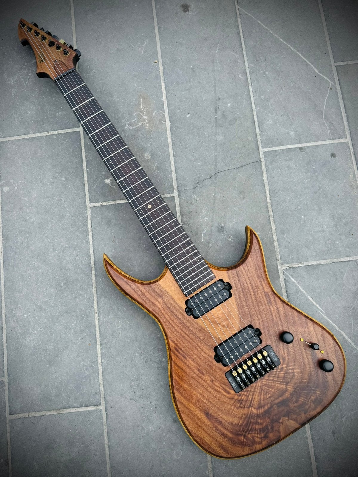 Dark Forest Guitars - Excalibur 7, Enlèvement, Comme neuf