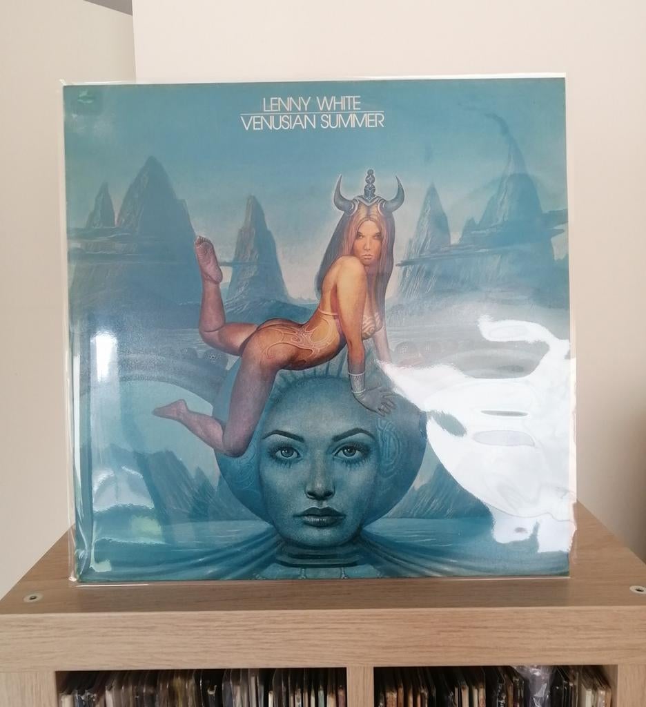 Lenny White — Venusian Summer
Vinyle LP/33 tr/min — Original, Envoi, Jazz