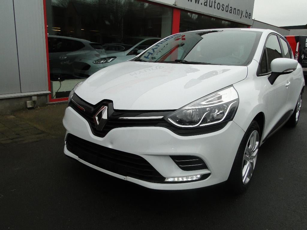RENAULT CLIO NAVI CRUISE CONTROL, Auto's, Voorwielaandrijving, 898 cc, Stof, Wit