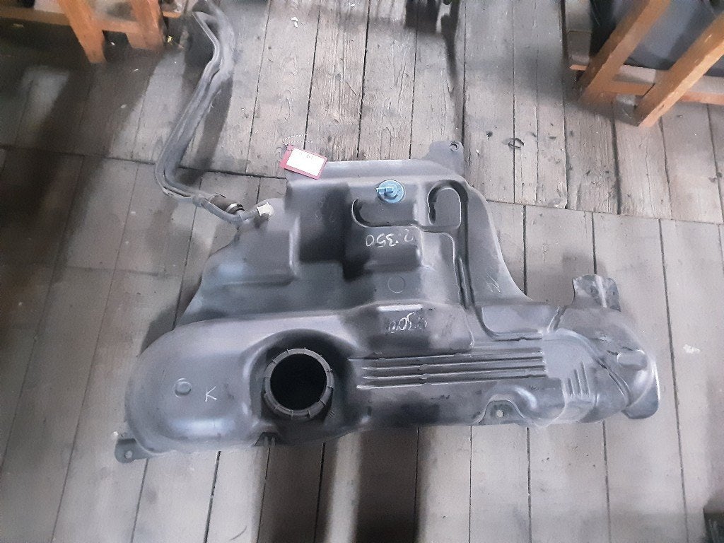 RESERVOIR CARBURANT Renault Megane II (LM) (01-2003/12-2010), Renault, Utilisé, Peter-Huppertz-Straße 5
51063  Köln, DE, Dialog.deutschland@renault.de