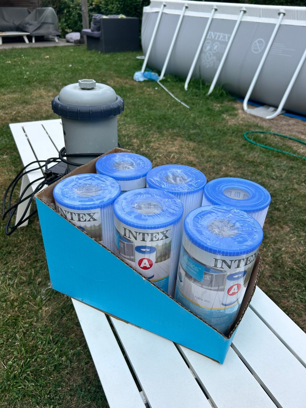 Intex pomp en filters type A., Ophalen, Zo goed als nieuw, Filter