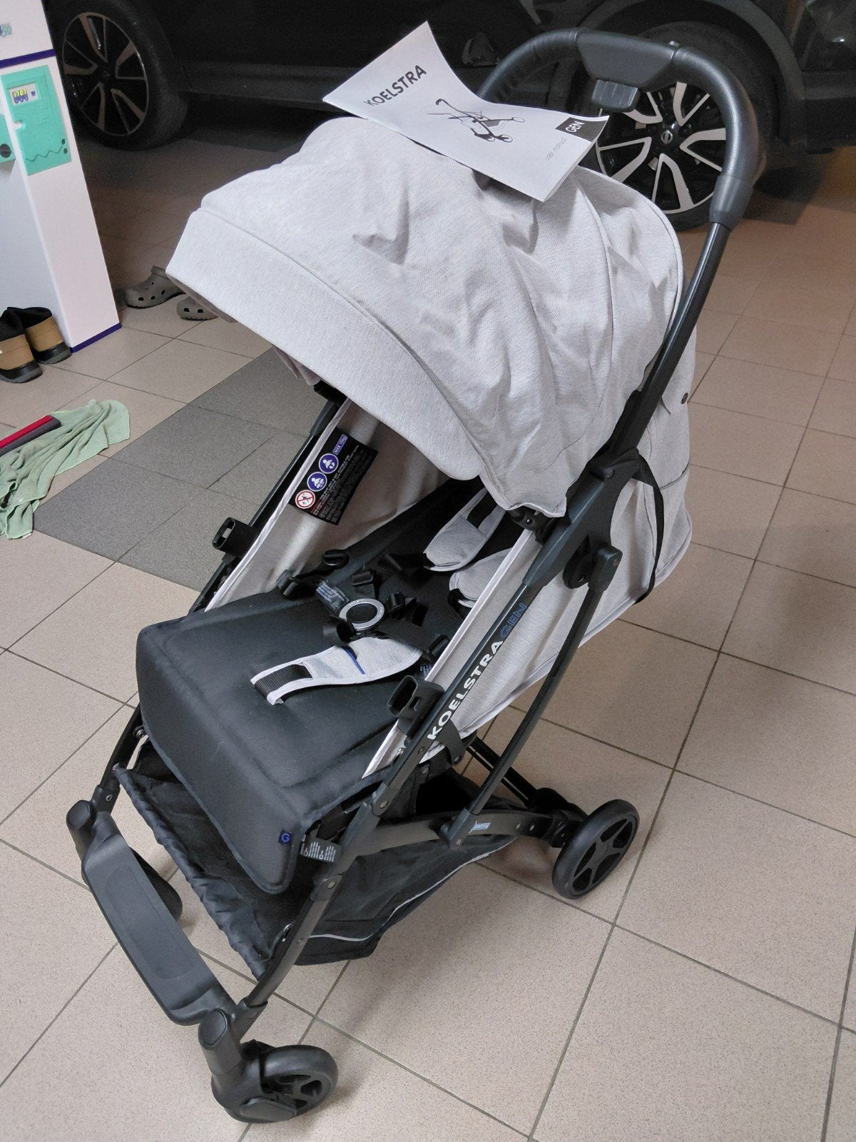 poussette neuve KOELSTRA, Enlèvement, Koelstra