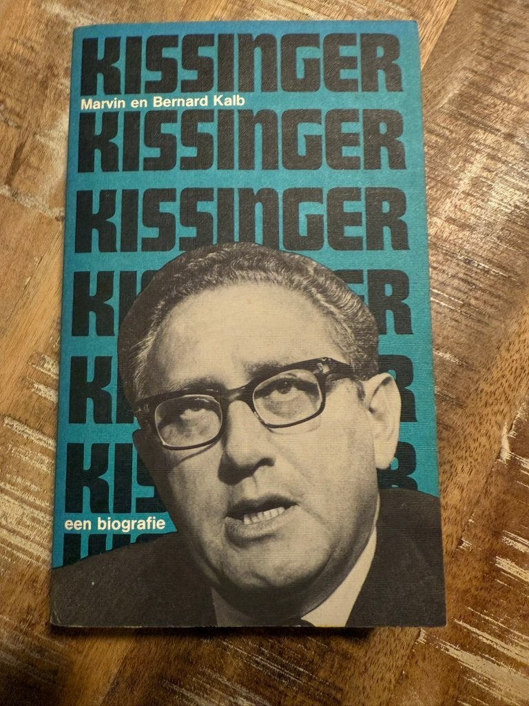 Kissinger, een biografie - Marvin en Bernard Kalb, Politique, Enlèvement ou Envoi, Marvin en Bernard Kalb, Utilisé