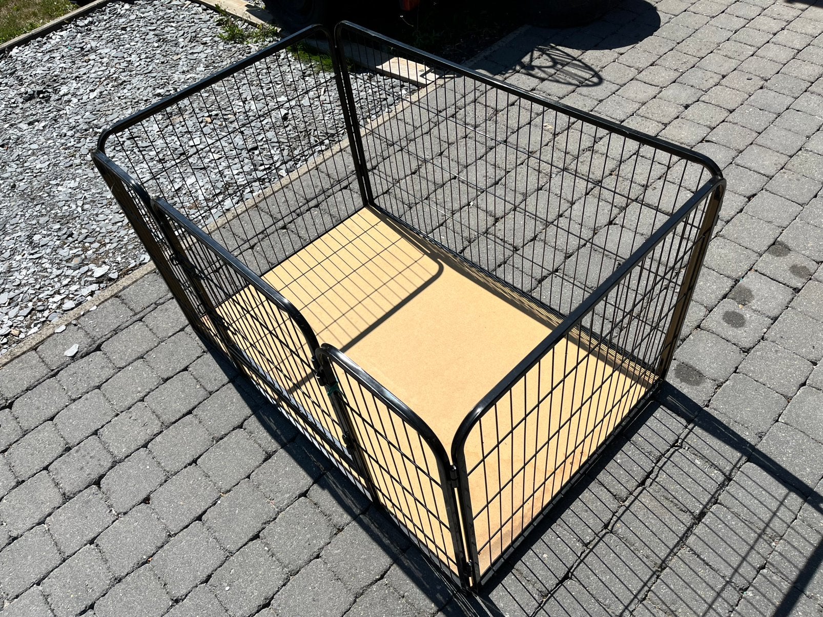 2x Cages pour chiens - 120cm x 80cm, Ophalen, Zo goed als nieuw