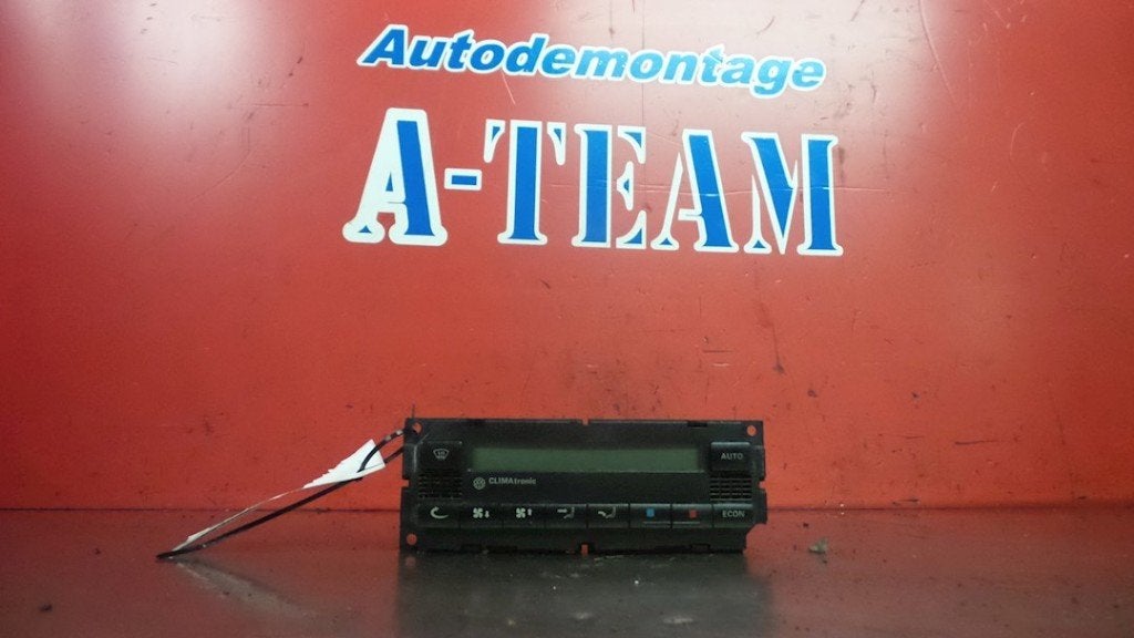 PANNEAU DE COMMANDE AIR CONDITIONNE Volkswagen Bora (1J2), Autos : Pièces & Accessoires, Volkswagen, Volkswagen AG, Utilisé, Kundenbetreuung@volkswagen.de