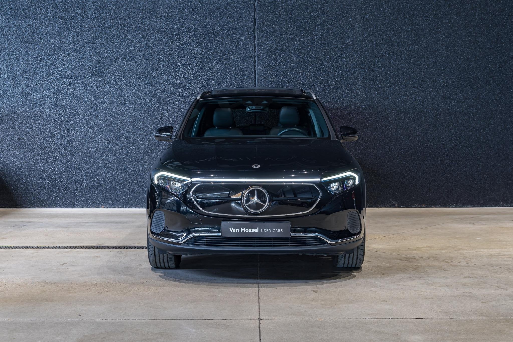 Mercedes-Benz EQA EQA 250+ Luxury Line+PANO+DRIVING ASSISTAN, Autos, Mercedes-Benz, Achat, https://public.car-pass.be/vhr/eeb22af8-0713-4850-a5f9-78ce73494442