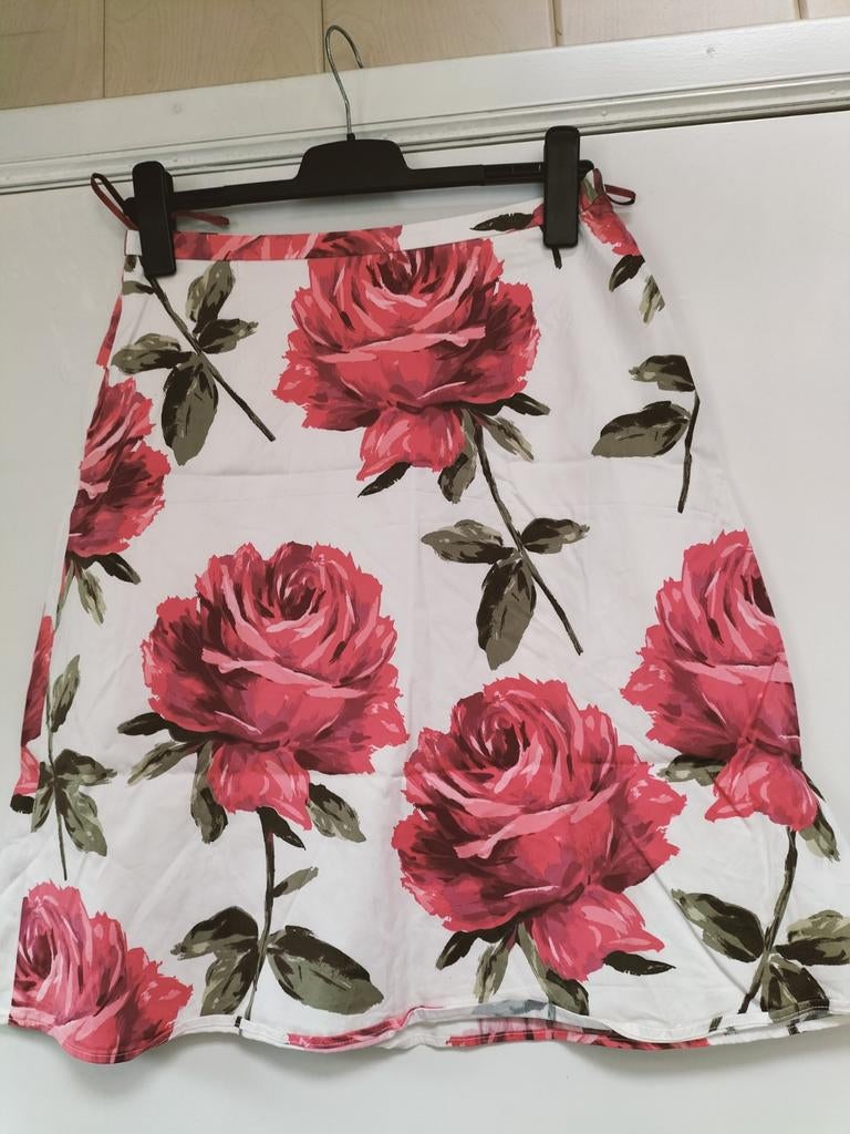 Hugo Boss rok 38 met vestje McGregor M, Kleding | Dames, Rokken, Ophalen of Verzenden