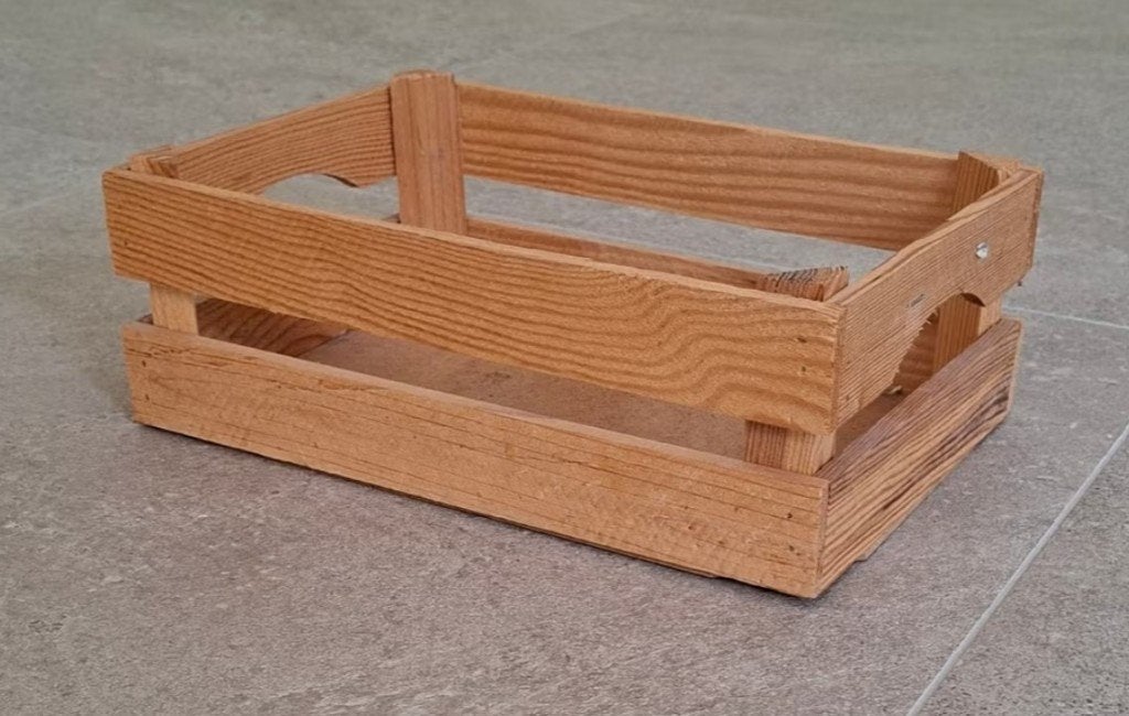 Een houten kratje/bakje: 29 cm (L) x 19 cm (B) - 10cm hoog, Ophalen of Verzenden, Gebruikt