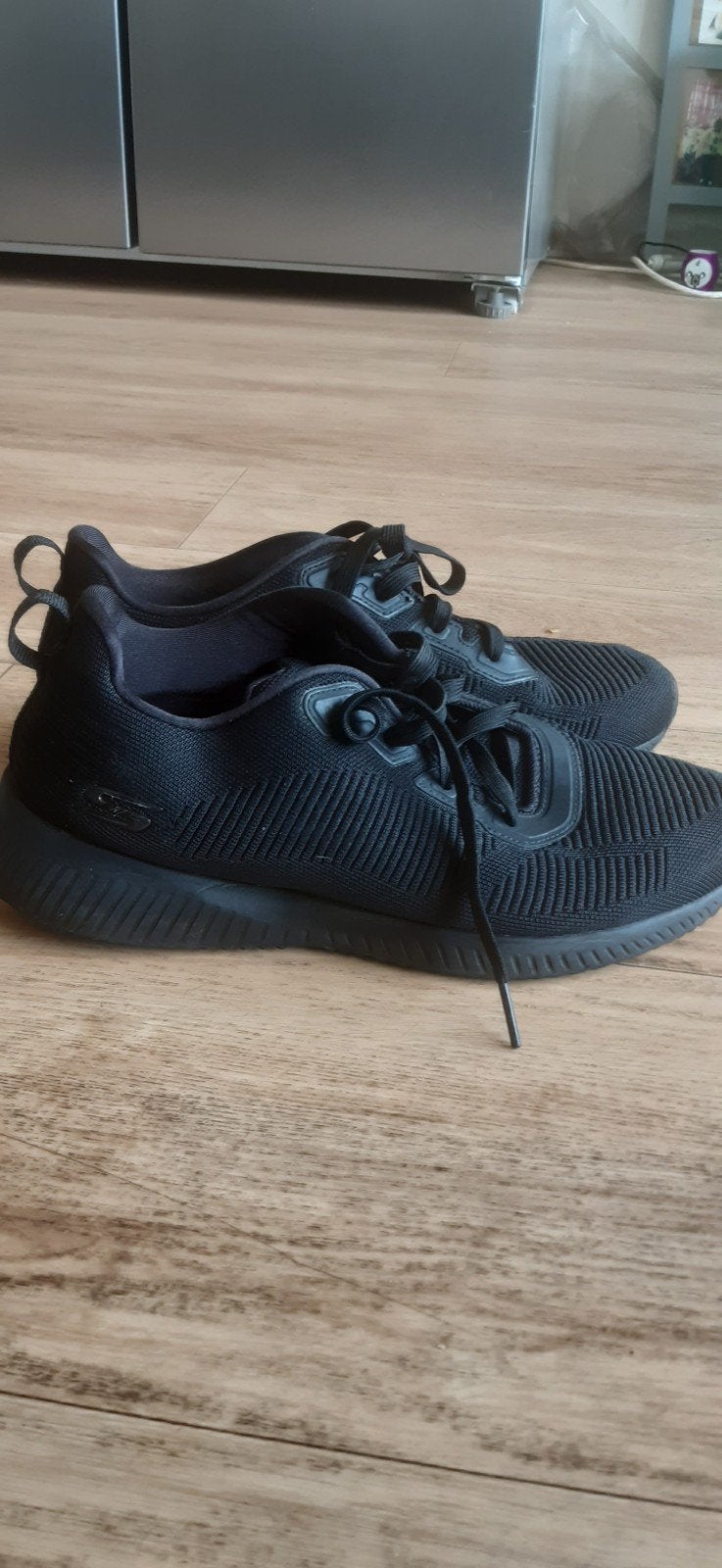 skechers très bonne état pas chers, Kleding | Heren, Ophalen, Zwart, Zo goed als nieuw, Sneakers