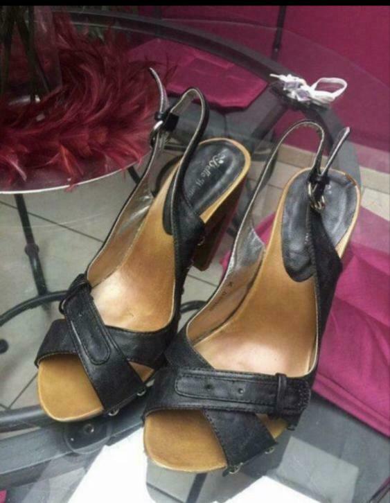 Chaussures noires, Comme neuf, Noir, Escarpins