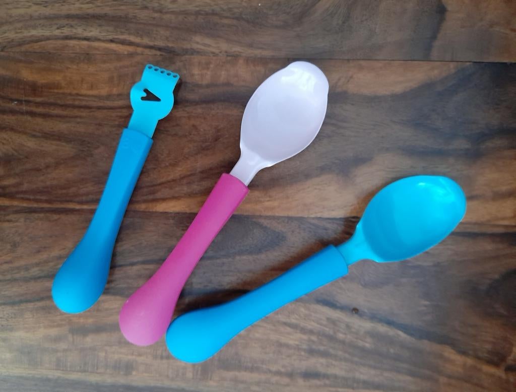 Cuillère à glace ou zesteur, Comme neuf