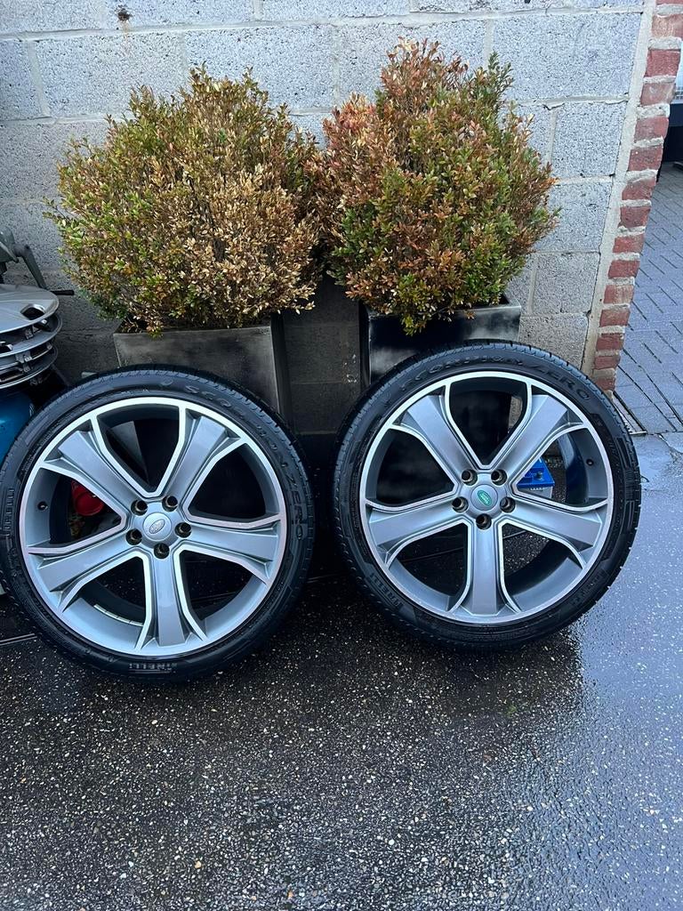 Jantes 22 pouces Range Rover de qualité supérieure , 1795€, Autos : Pièces & Accessoires, Pneus & Jantes, Pneus et Jantes, 4 Saisons