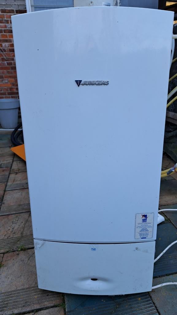Junkers condensatieketel ZSB 14-3 C 23 S3600, Ophalen, Gebruikt, Aardgas, Geiser