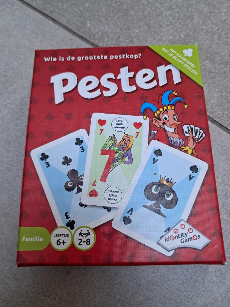Thimble Toys Pesten - compleet, Vijf spelers of meer, Ophalen of Verzenden, Gebruikt