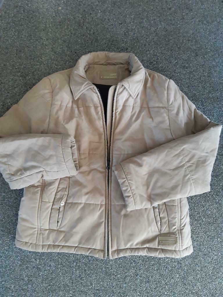 Esprit Winterjas beige bruin maat M € 15, Ophalen of Verzenden, Zo goed als nieuw