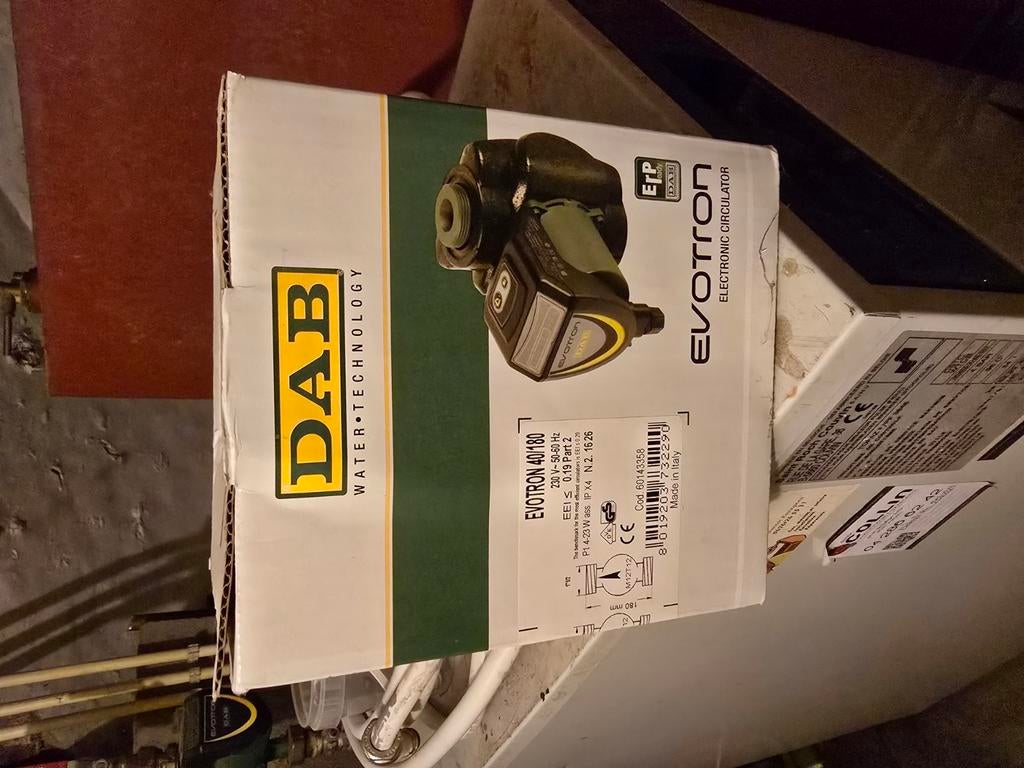 Criculateur/ pompe pour chauffage mazout Evotron DAB 40/180, Enlèvement, Comme neuf
