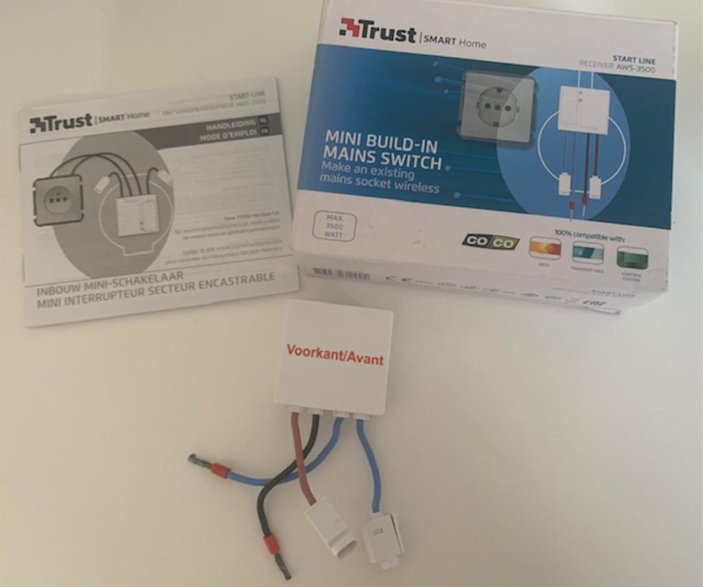 Trust mini-interrupteur secteur encastrable, Enlèvement ou Envoi