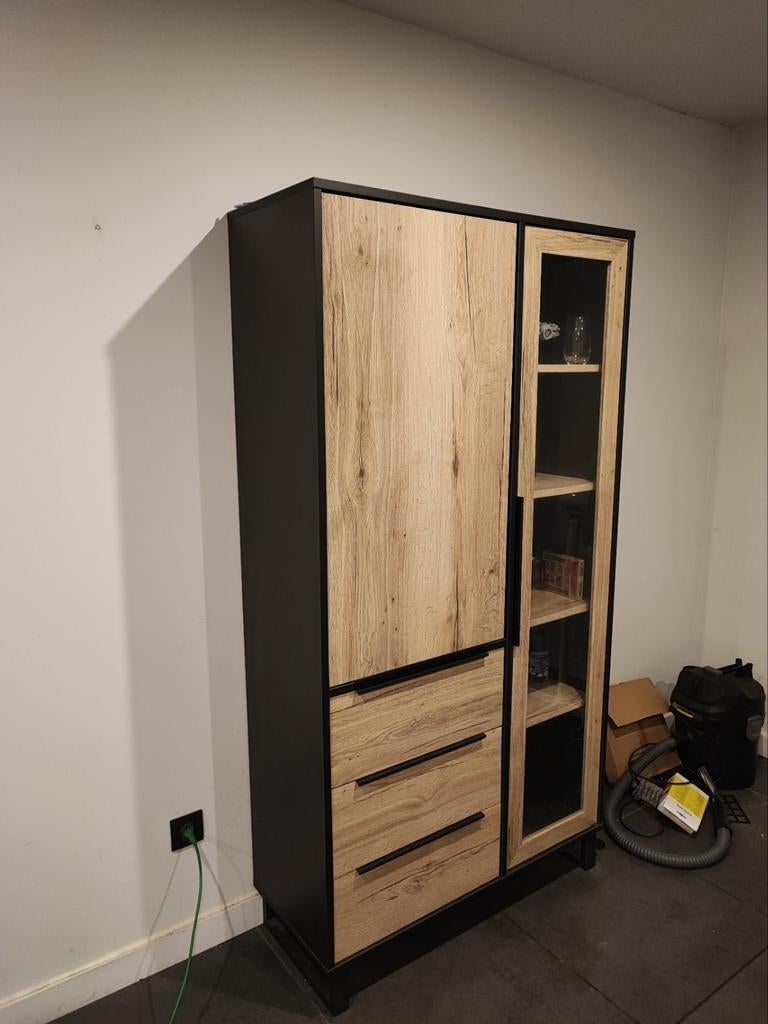 Barkast in licht hout met, Huis en Inrichting, Ophalen, Gebruikt