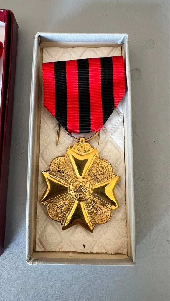 Set van 3 Belgische medailles / onderscheidingen, Ophalen of Verzenden, Overige soorten, Lintje, Medaille of Wings