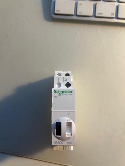 Schneider Teleruptor impulsschakelaar A9C30811, Enlèvement, Neuf, Interrupteur