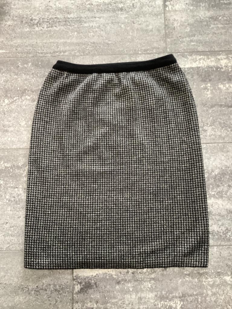 Jupe en tricot 42/44, Taille 42/44 (L), Enlèvement ou Envoi, Comme neuf, Longueur genou
