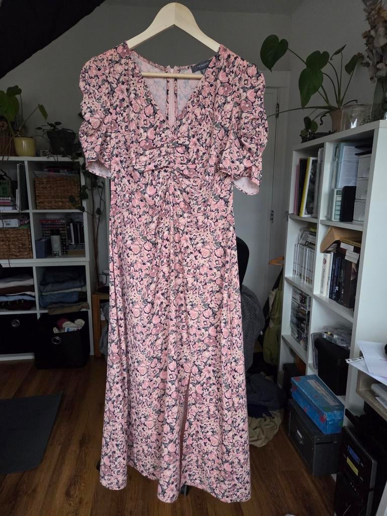 Elegante zomerse jurk met kleine slit aan zijkant, Maat 38/40 (M), Primark, Nieuw, Ophalen of Verzenden