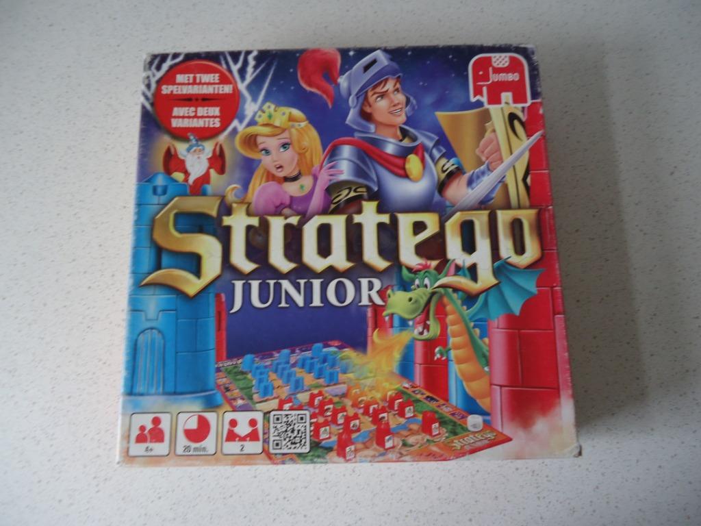 Stratego Junior van Jumbo (nr. 17675) met inhoud als nieuw !, Een of twee spelers, Ophalen of Verzenden, Zo goed als nieuw, JUMBO