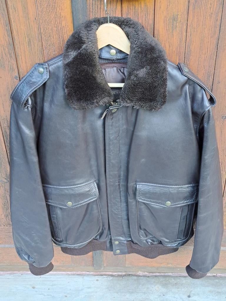 Redskins B32 flight jacket chocolate brown, Kleding | Heren, Ophalen, Zo goed als nieuw